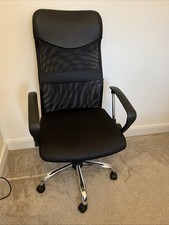 Black Mesh Office Desk Chair