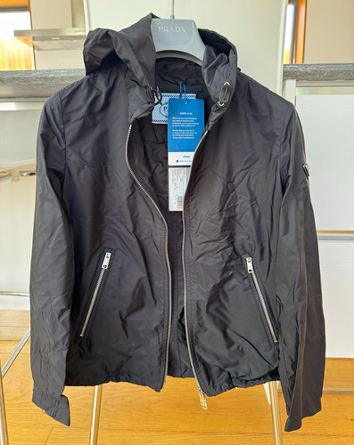 New prada milano black hooded - new,