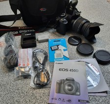 Canon EOS 450D 12.2MP Digital Camera & EF-S 18-55mm IS Zoom Lens with Bag
