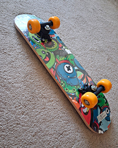 Complete skateboard - complete,