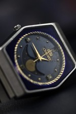 Seiko 5 Automatic Moonphase -