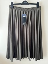 M&S Skirt Size 14 New Green