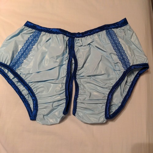 Crotchless baby blue lacy - ,