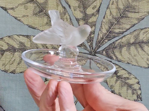 Lalique bird trinket dish - bird,