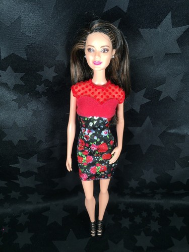 Barbie fashionistas doll - fashionistas,