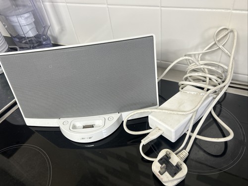 Bose sound dock connects - sound, but