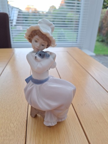 Nao lladró porcelain figurine - lladró,
