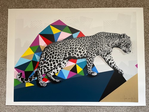 Hama woods walking leopard - hama,