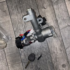 Genuine Kia Sedona Ignition