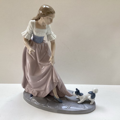 Nao lladro figurine - lladro,