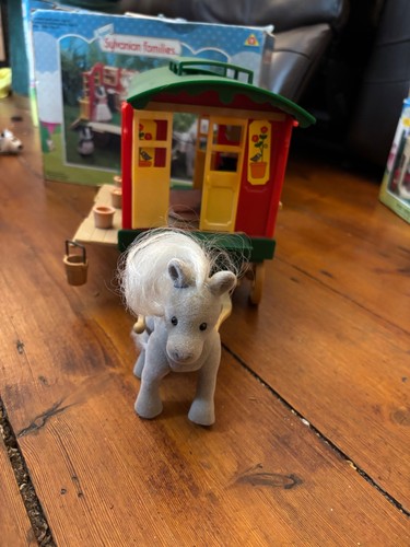 Sylvanian families caravan not - families,