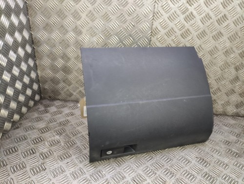 Caddy on glove box - vw, 4