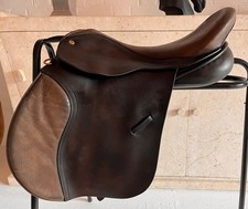 BLACK COUNTRY GP GENERAL PURPOSE SADDLE • 17" • WIDE FIT• TWO TONE BROWN