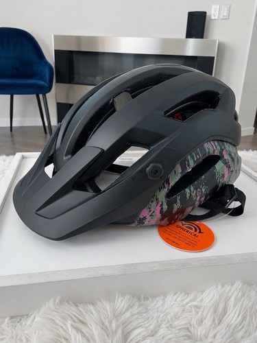 Giro manifest spherical - manifest,