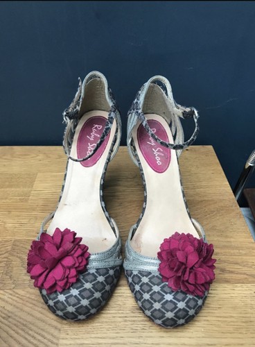 Ruby shoo shoes - , size