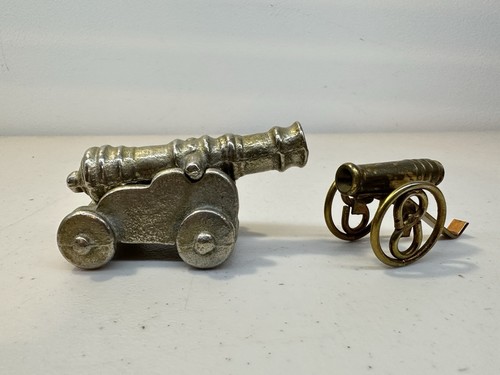 Vintage brass cannon - 2x,