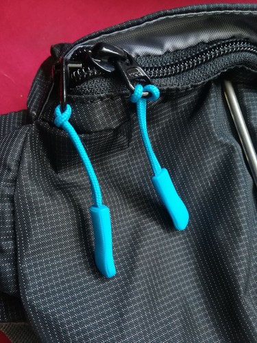 Blue zipper zip tag puller - 4,
