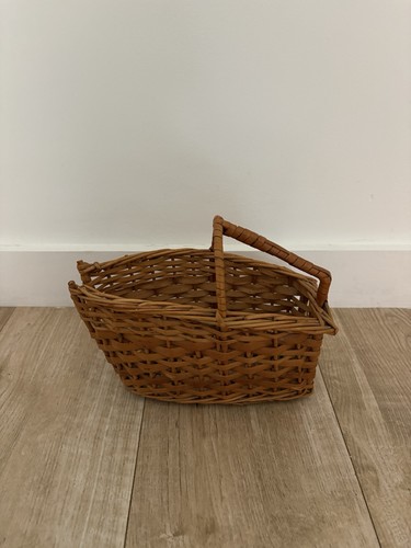 Wicker wine carrier basket - wicker,