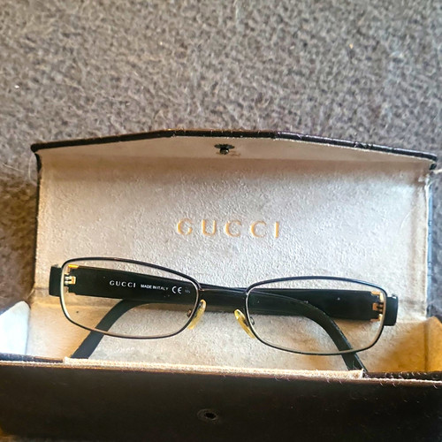 Gucci designer logo half - half, rim