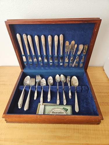 Rogers silverplate - wm, i.s.