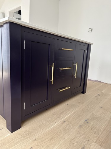 Stunning bespoke kitchen - stunning,