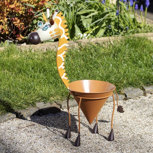 Metal giraffe planter - metal,
