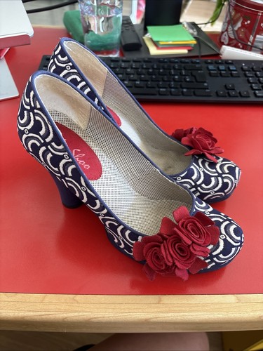 Ruby shoo floral with red - shoo,