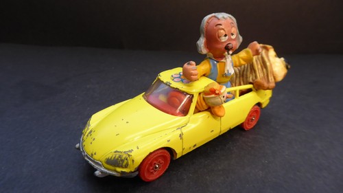 Corgi toys 807 - corgi, #807