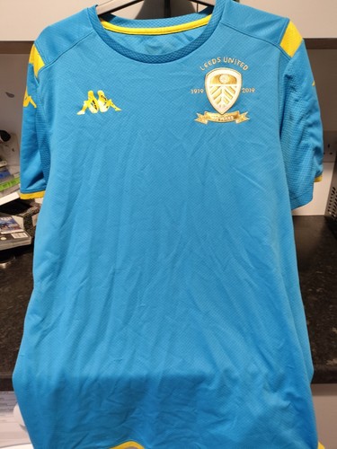 Leeds united training shirt - united,