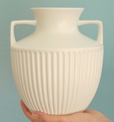 Hornsea pottery double-handled