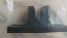 ROOF HATCH GAS STRUT BRACKET FOR CASE/IH XL CAB & 5100 SERIES MAXXUM TRACTOR