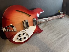 ✮2004✮Rickenbacker 330 /