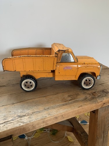 Vintage tonka truck - tonka,