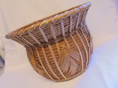 Vintage mcm boho wicker woven - mcm,