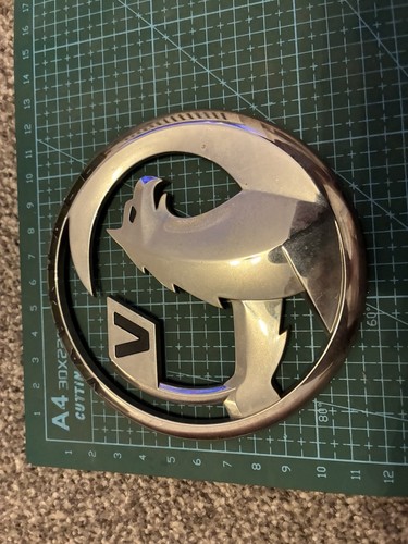 Vauxhall tailgate logo badge - logo,