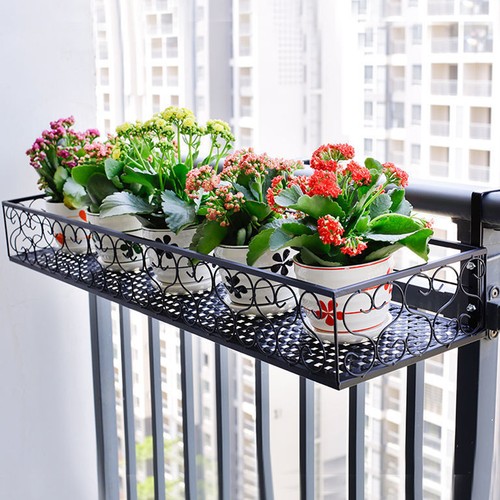 Large metal hanging - metal,