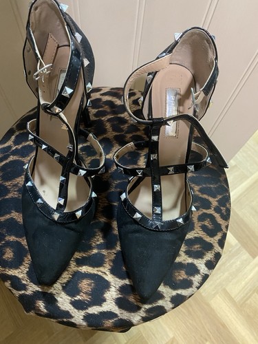 Black high heel shoes size - black, 4