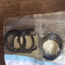 Rover SD1 Jaguar XJ6 Series 3