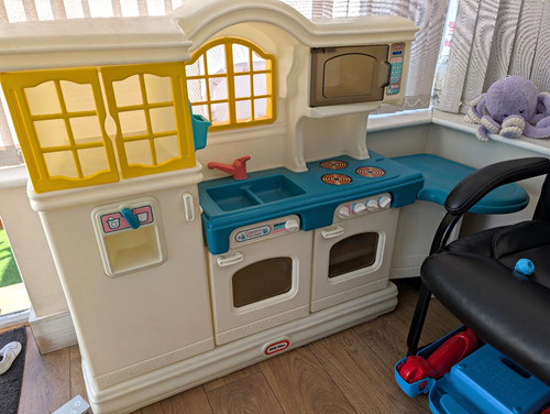 Little tikes kitchen - tikes, set
