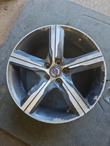Volvo xc60 alloy wheel - 18”,