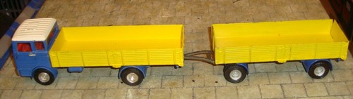 Dinky toys mercedes benz - -, mercedes-benz