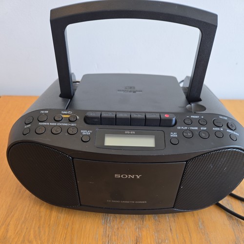 Sony cfd s70 - cd, radio