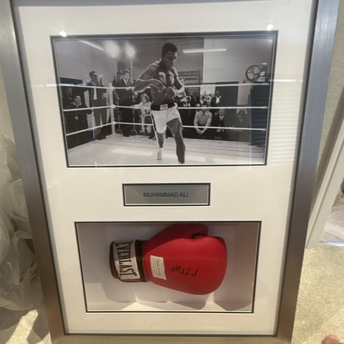Muhammad ali signed everlast - signed,