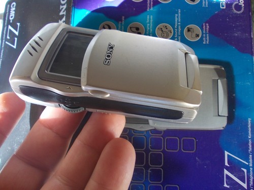 Phone mobile sony cmd - phone,