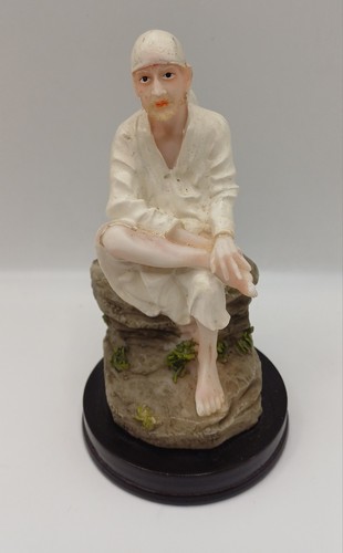 Sitting statue sai baba - sitting,