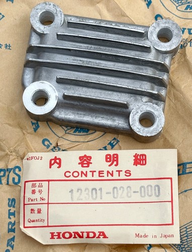 Nos honda cylinder head cover - cylinder,