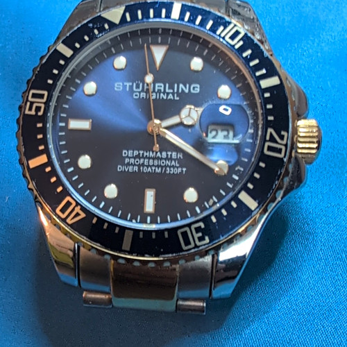 Stuhrling depthmaster quartz - depthmaster,