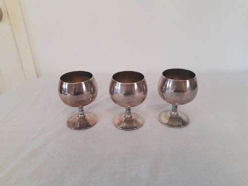 Vintage silver plated goblets - silver,