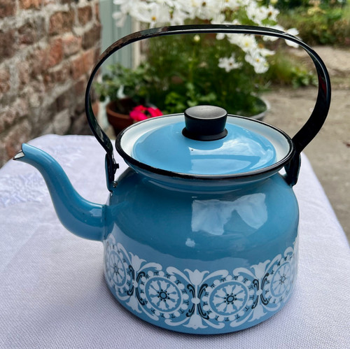 Finel blue tulip enamel teapot - blue,