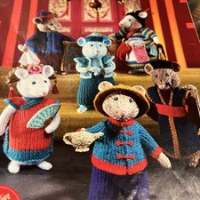 Alan Dart KNITTING PATTERN Aladdin mice Christmas pantomime panto-mice 